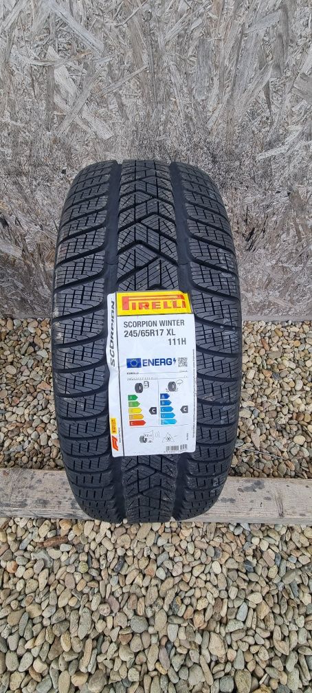 Anvelopa Pirelli 245/65 R17 111H Scorpion Winter 255/45 R20 105V M+S