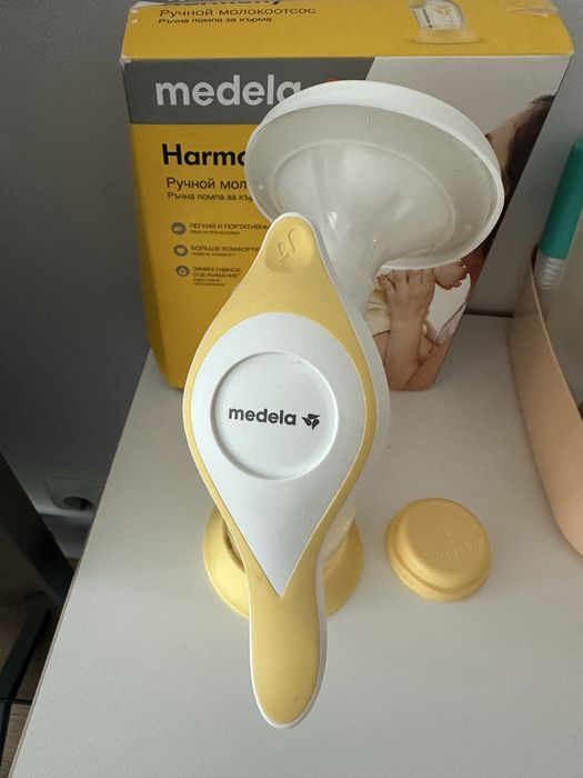 Medela Harmony ръчна помпа