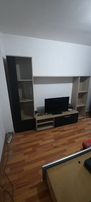 Biblioteca sufragerie
