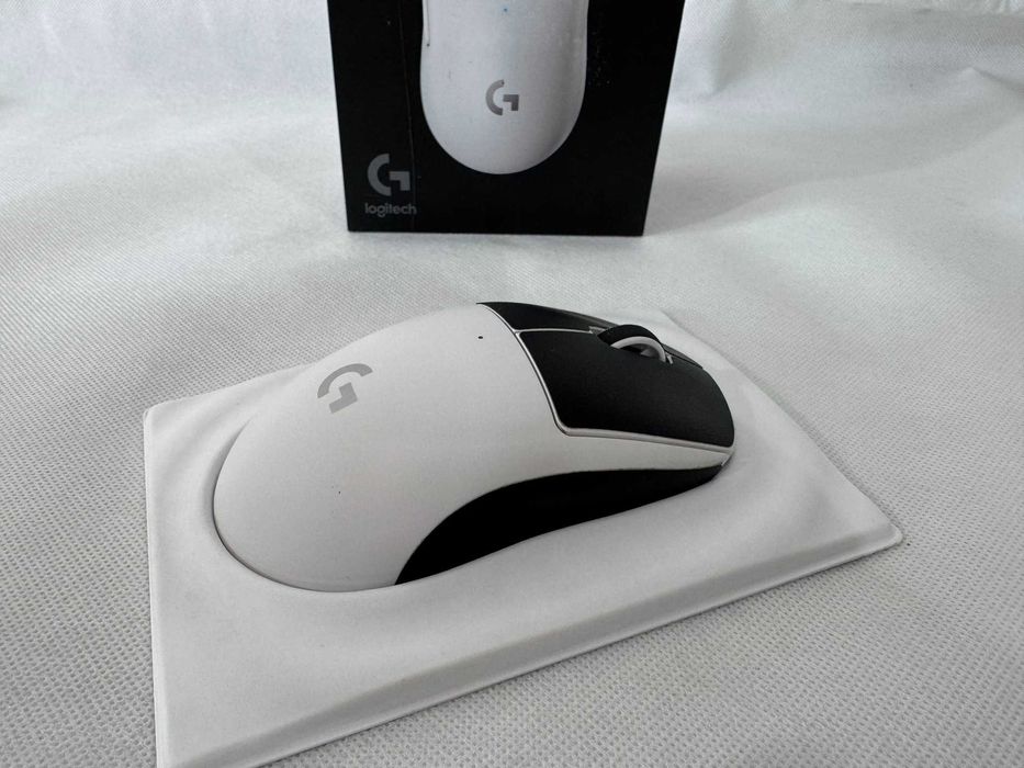 Мишка геймърска  Logitech PRO X Superlight 2