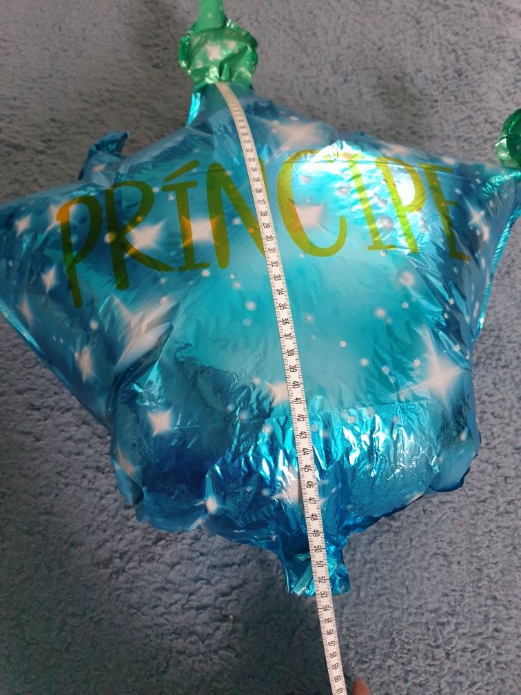 Balon din folie albastru pentru botez în forma de coroana