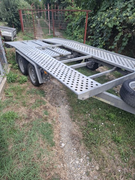 Proprietar vând platforma auto