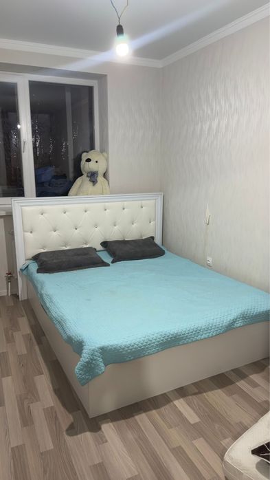 Двухспальный кровать