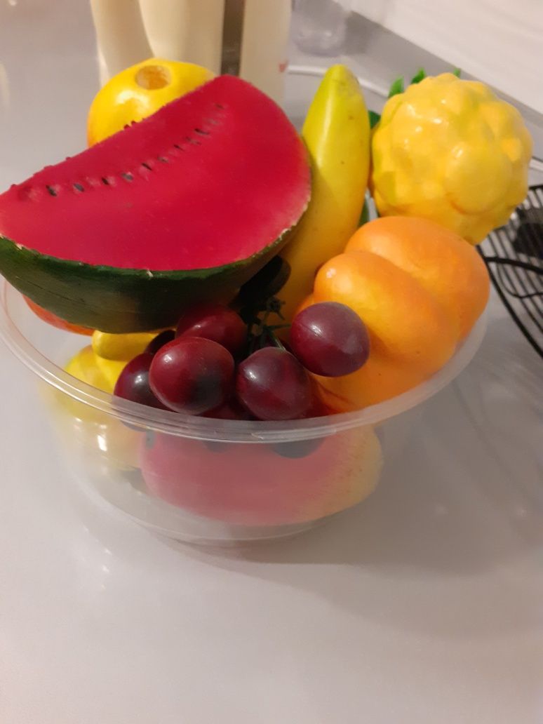 Продам разные сувениры,вазы