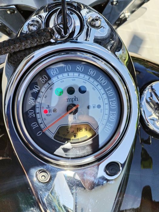 Kavasaki VN 1600 Vulcan Nomad