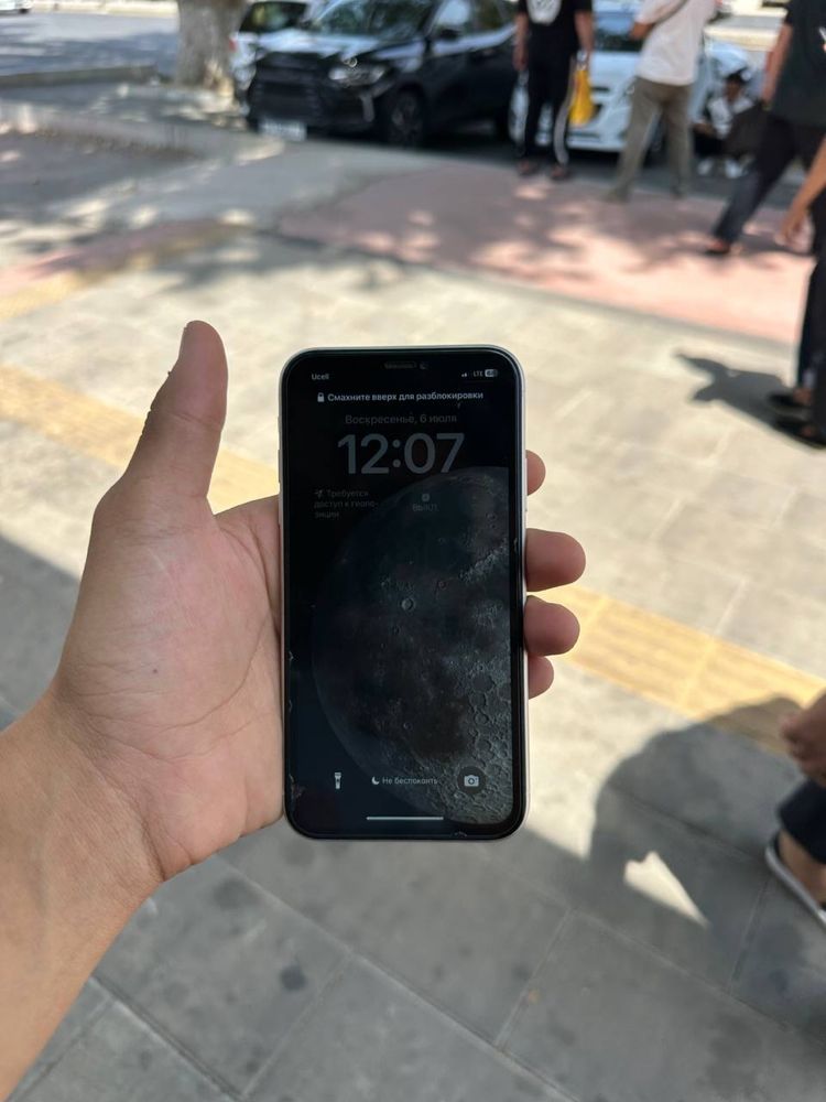 iphone 11 sotiladi