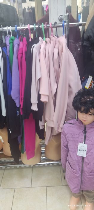 Меняю новые детские вещи на продукты питания.