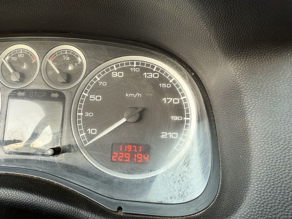 Пежо 307 2.0 HDI 140к.с