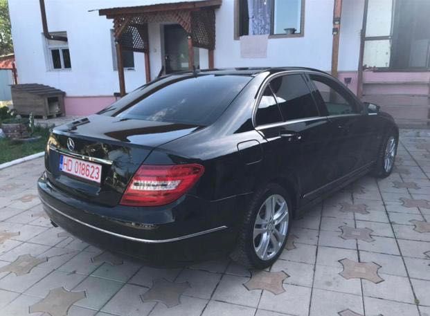 Vand masina mercedes