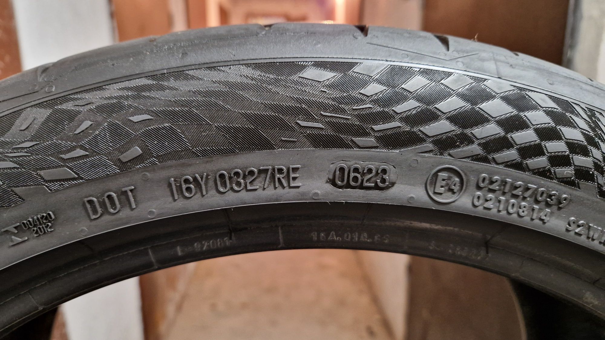 Continental Sport Contact 7 255/40/19 100Y