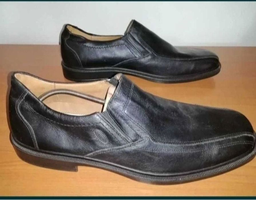 Pantofi eleganți nr 49-50