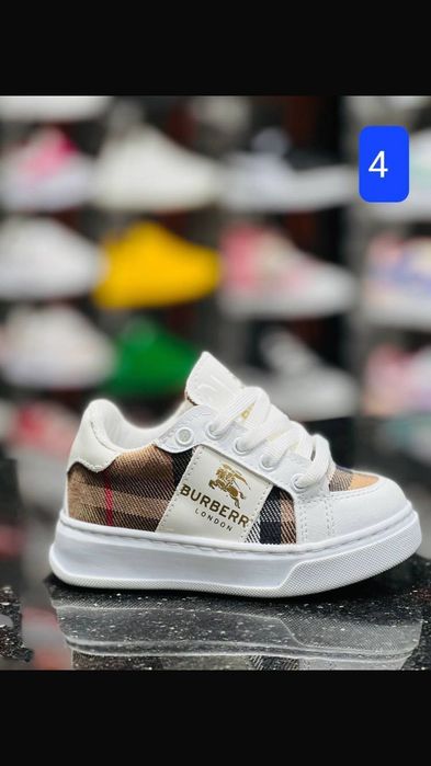 Adidași pentru copii