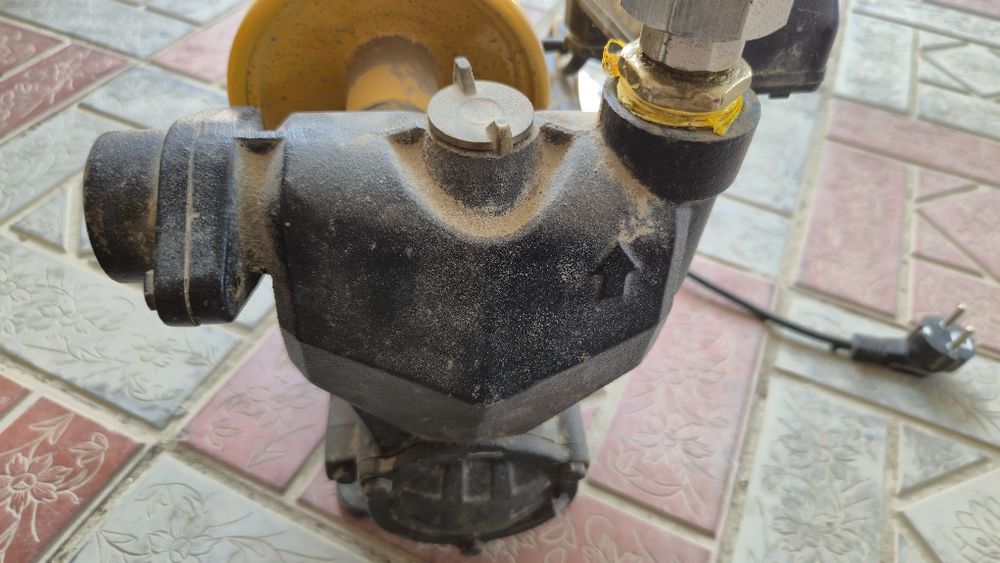 Насос для водопровода.