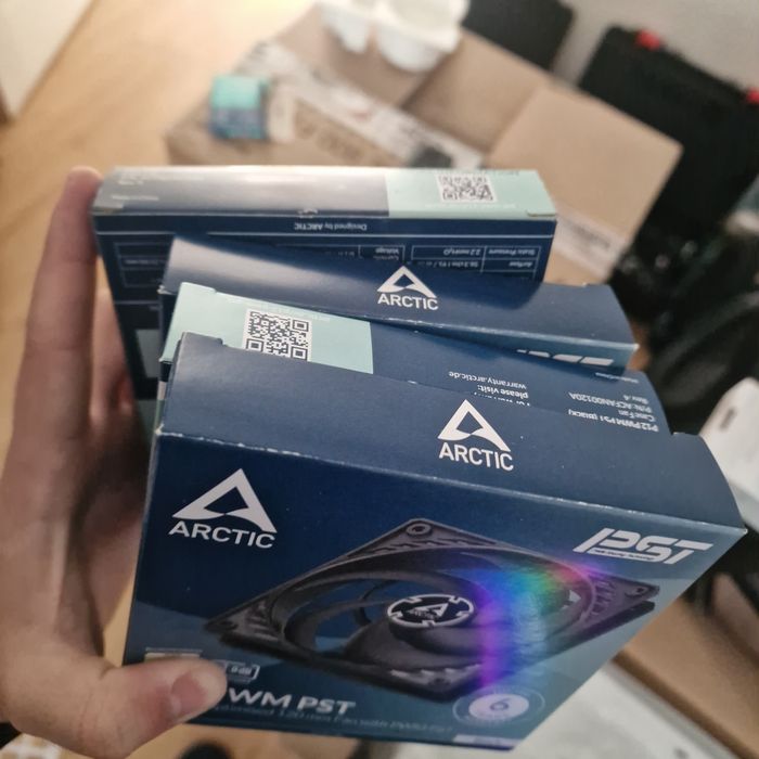 Carcasa ALPHAGEAR Purifier V2 mesh ARGB white
 » Componente calcu