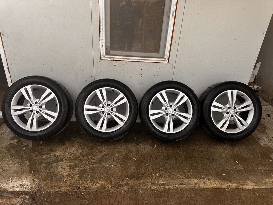 Vand roti Mercedes cu cauciucuri de vara 255 50 19