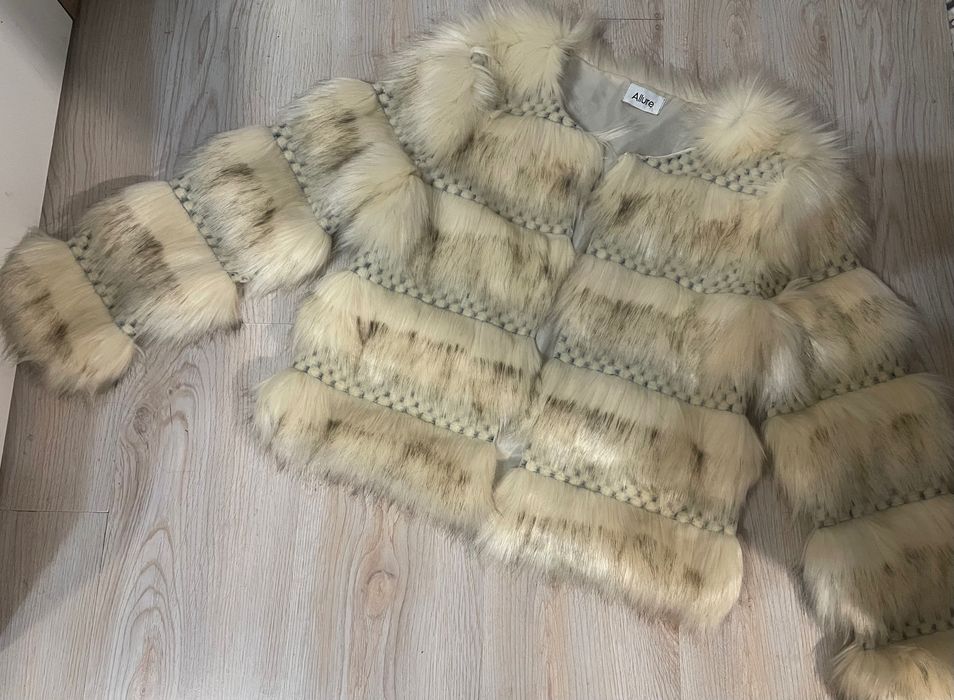 Дамско палто еко косъм
