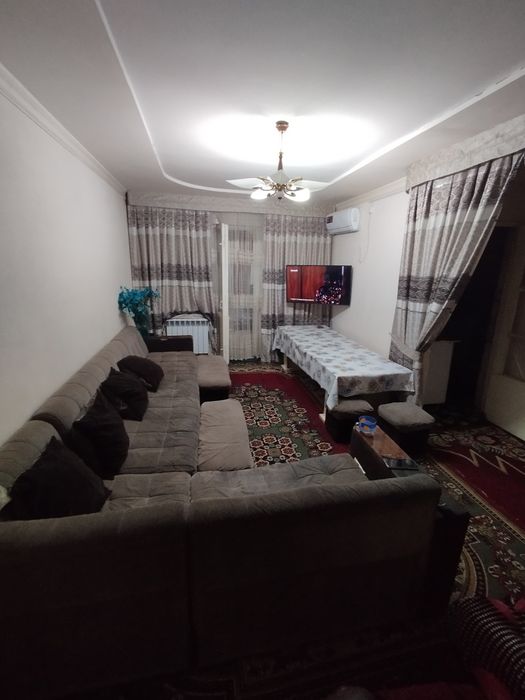 Зудлик билан Фрунзенский массивда 2 хонали квартира. 26000$ ками бор