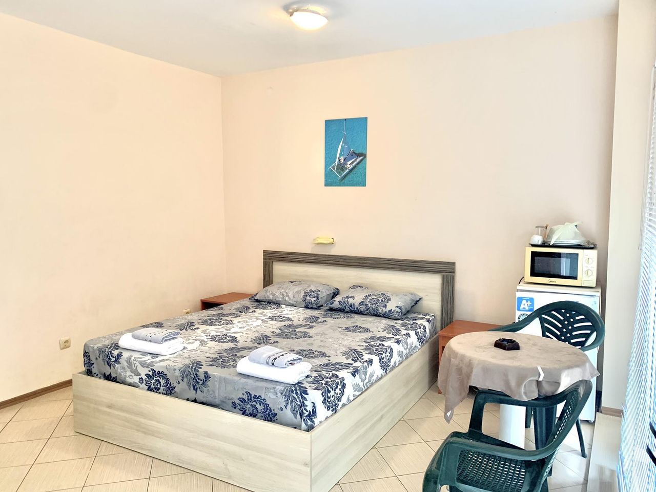 Продава се Ателие в Бургас, Център - 42 кв.м за 1167 €/кв.м - Снимка #1
