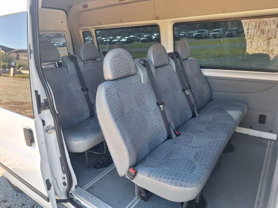 Ford Trazit  8+1 Locuri