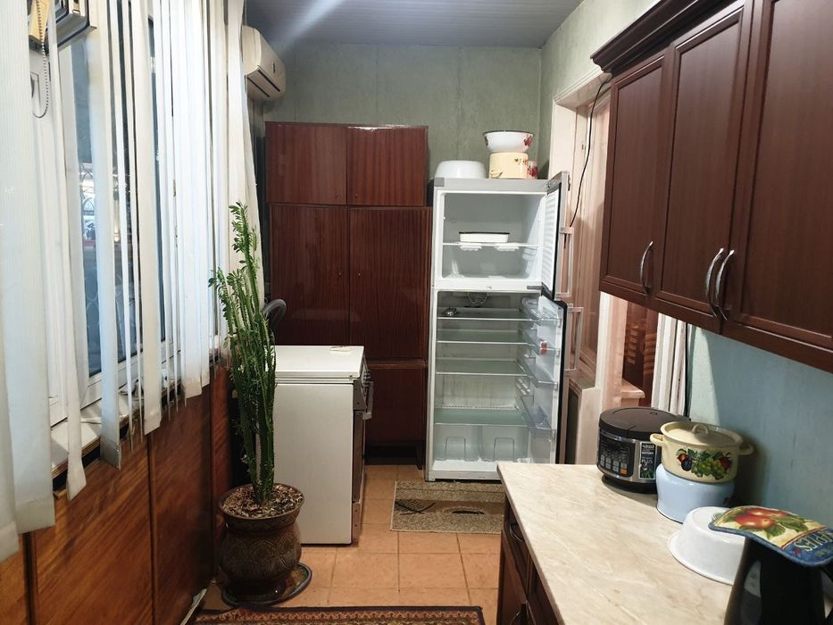 Ижарага уй берилади  чорсув жар  2 хона  400& лубойга