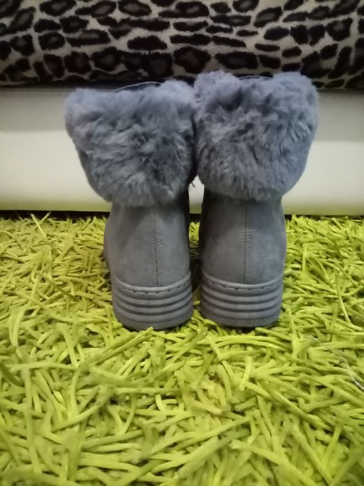 Ghete imblanite absolut superbe