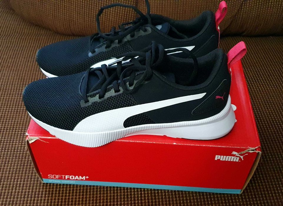 Vand adidasi Puma Flyer Runner