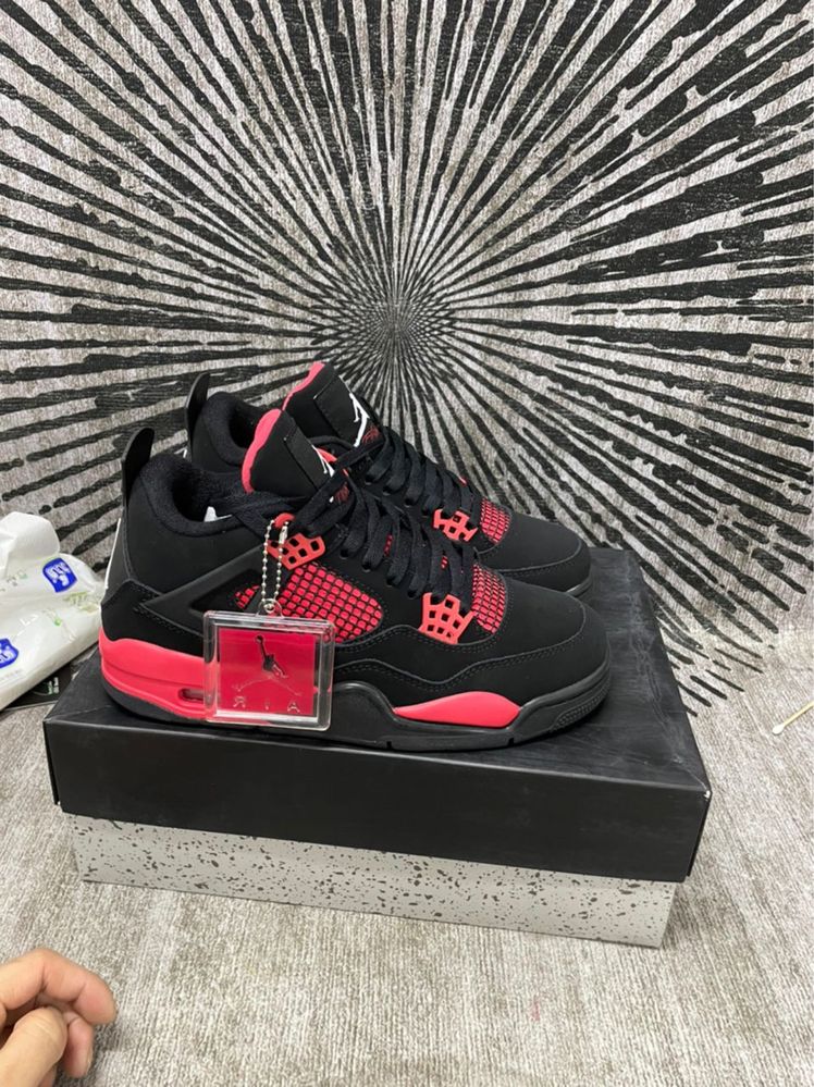 Jordan 4 red thunder marime 41