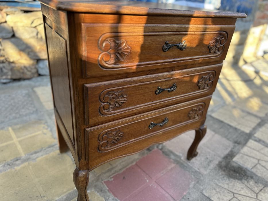 Скрин с 3 чекмеджета стил Луи XV