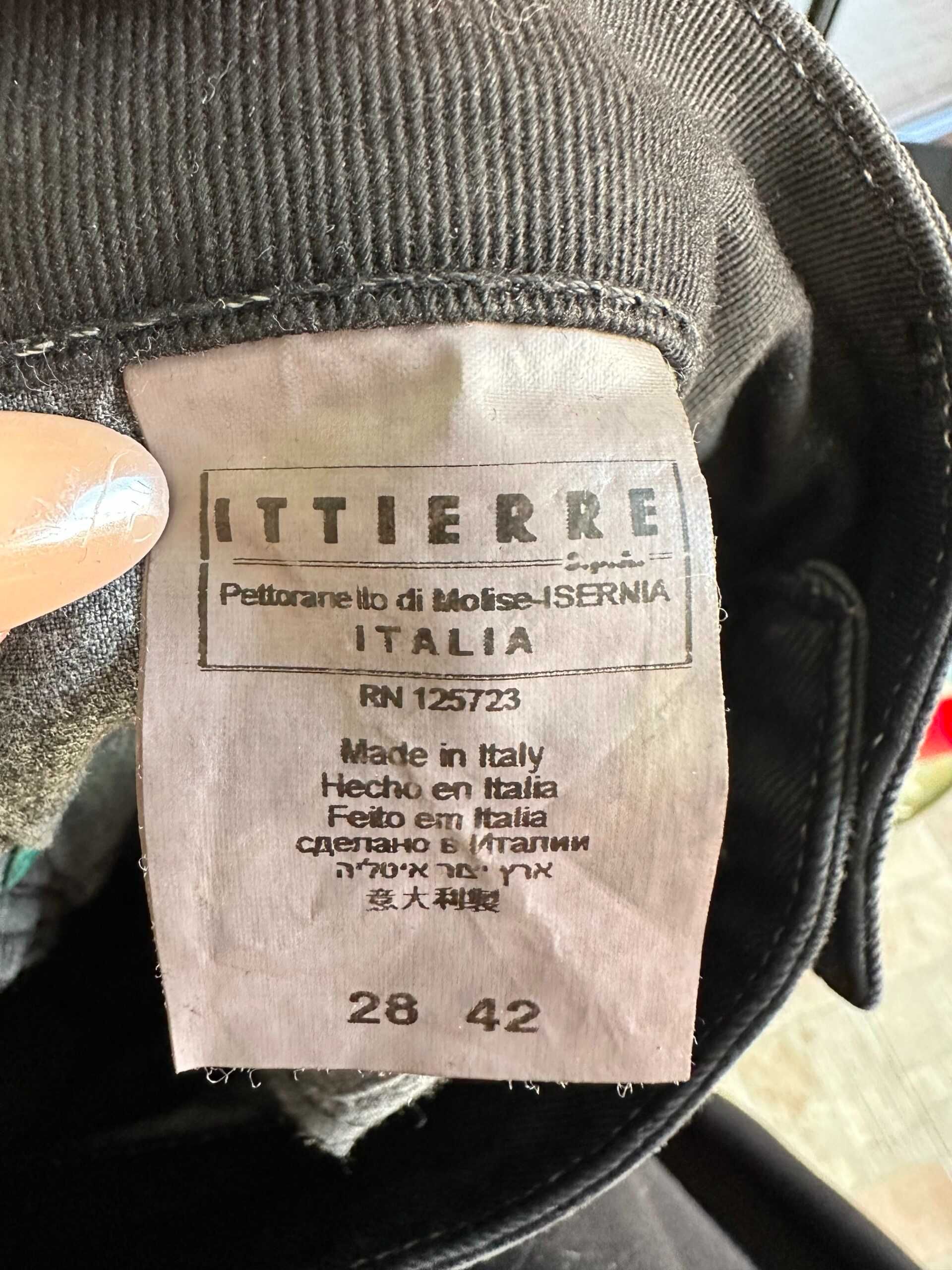 Jeans negri Just Cavalli, mărimea 28 (potrivit M, 42 italian)