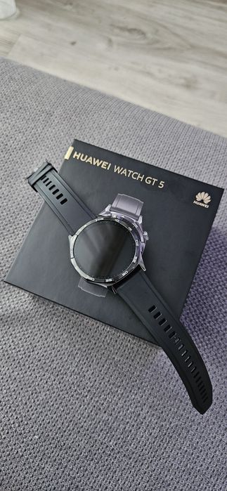 Huawei GT 5 46mm часовник
