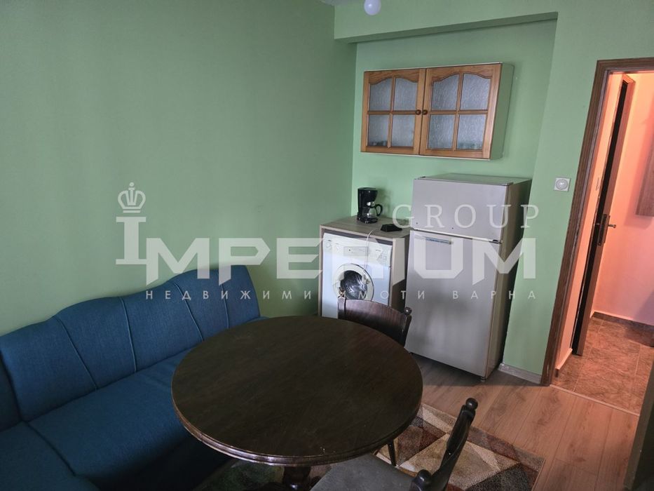 Дава се под наем Двустаен апартамент в Варна, Лятно кино Тракия - 55 кв.м за 382.5 € - Снимка #2