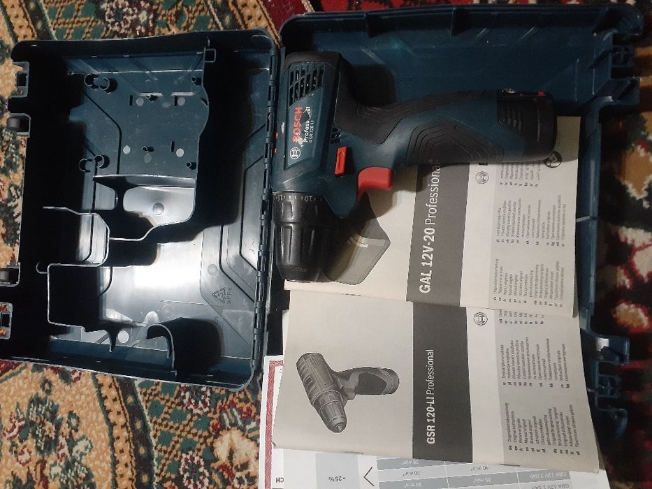 Шуроповерт вош..