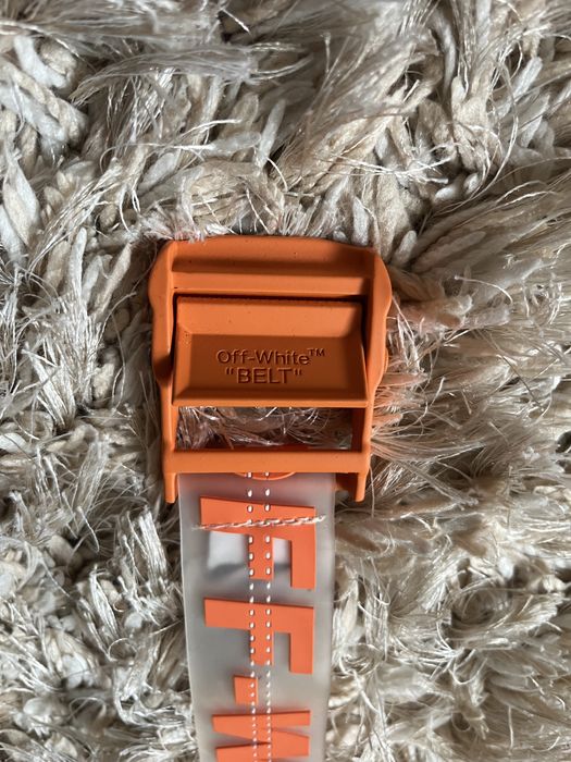Curea Off-White Rubber Belt
