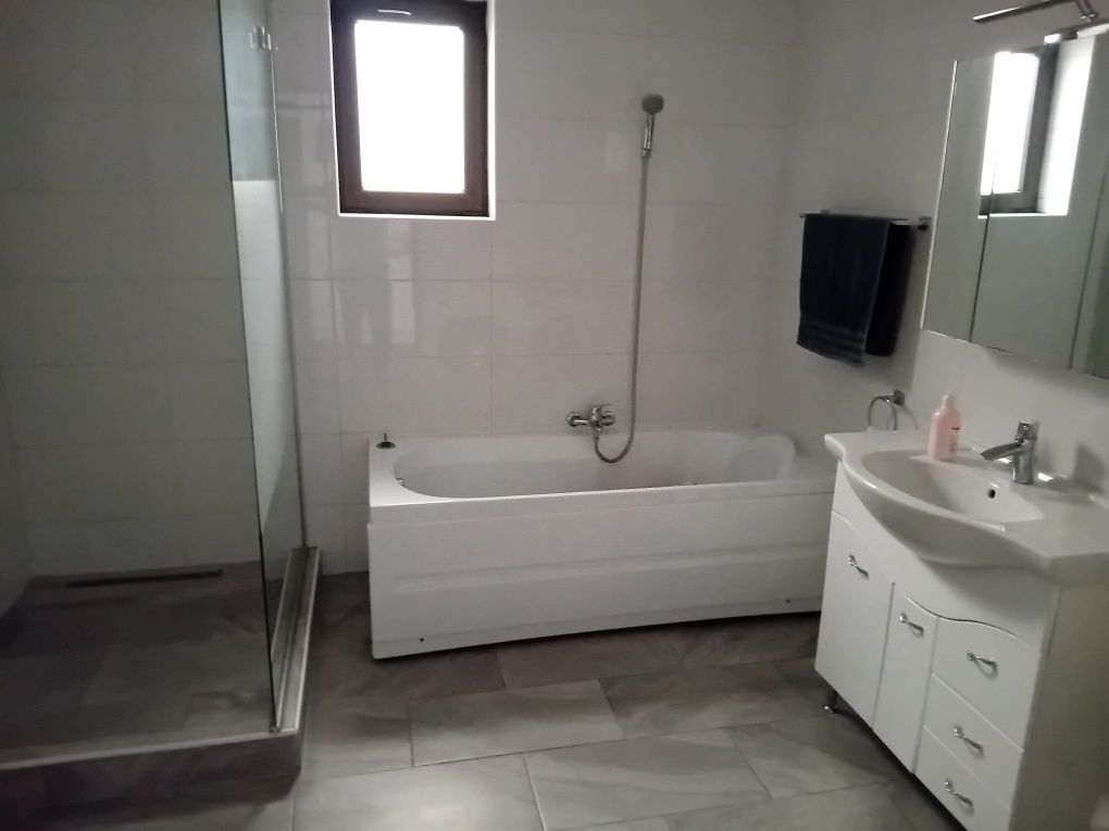 Vand casa in Agigea,Cartierul Eroilor