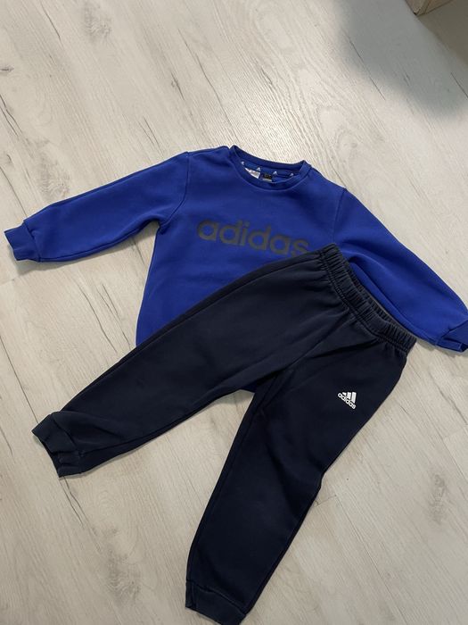 Adidas, Момчешки ватиран комплект