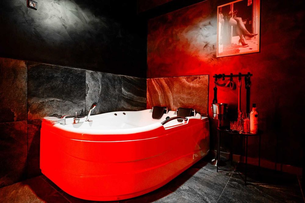 Amour Studio - Jacuzzi