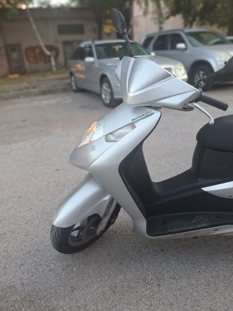 Honda dylan 125 4t