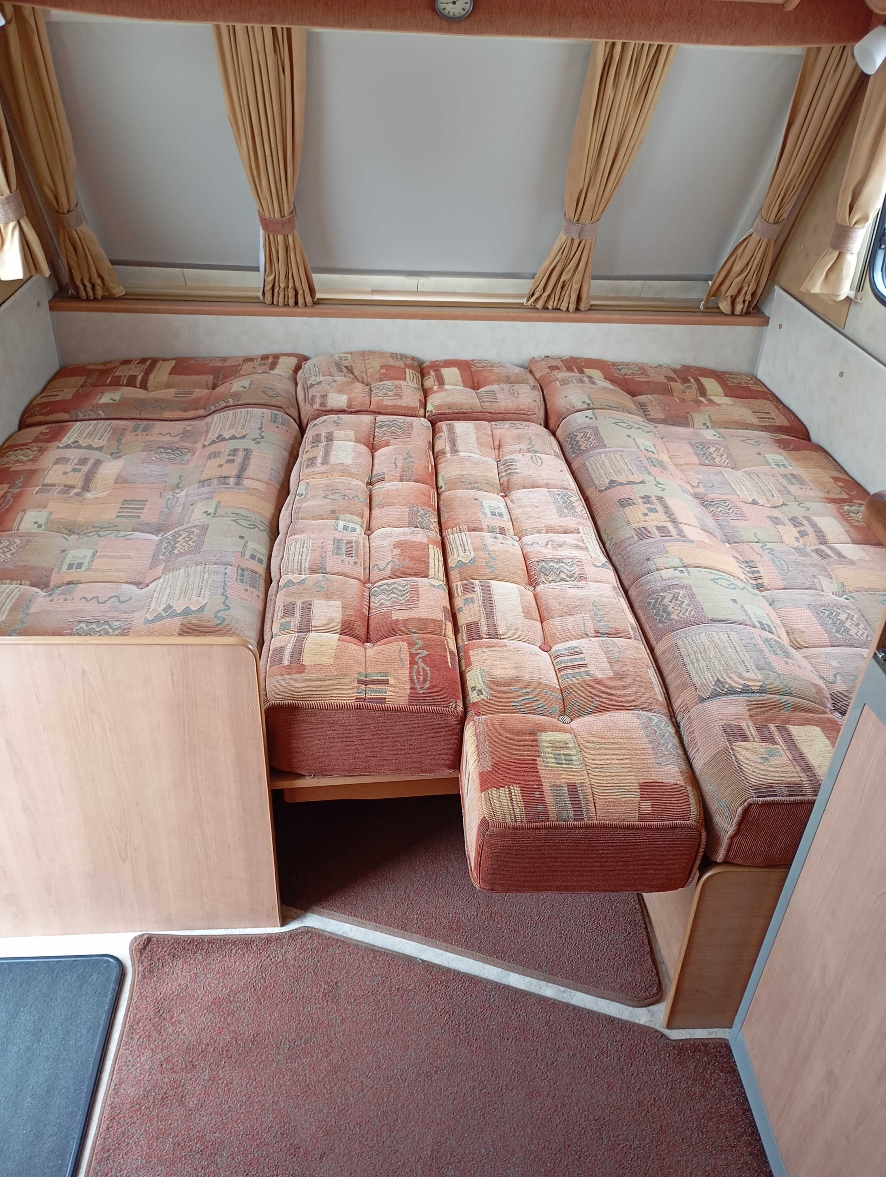 Продавам Каравана