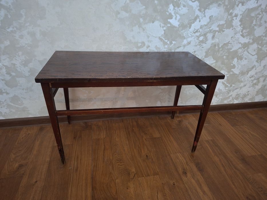 Журнальный стол б/у