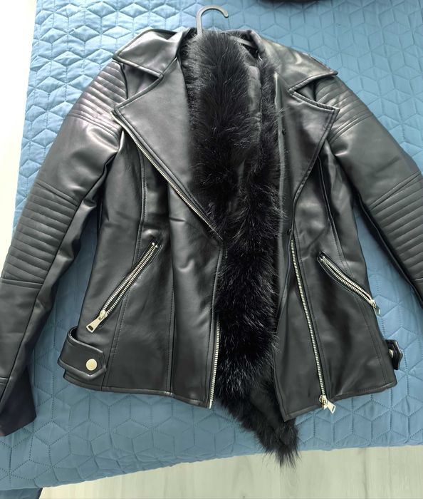 Дамско кожено яке
