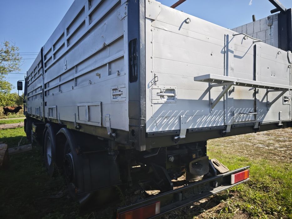 Man F2000 basculabil (cereale, rumeguș, cărbune,etc..)