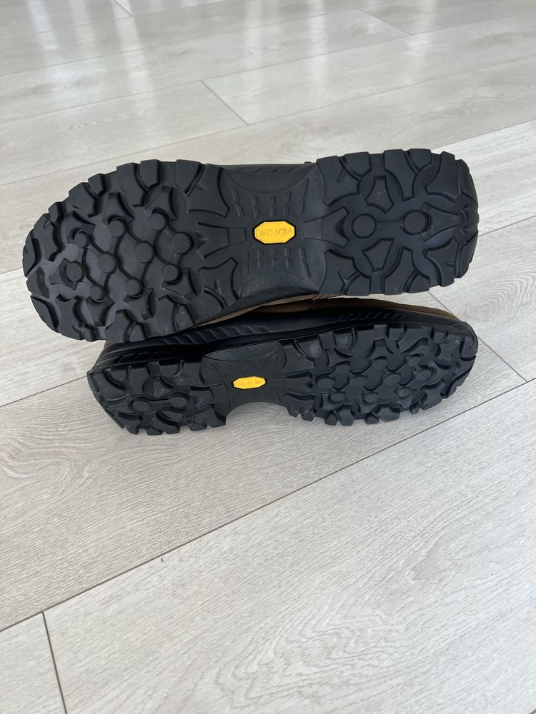 Bocanci piele HAN WAG Vibram mar 44,5 29 cm