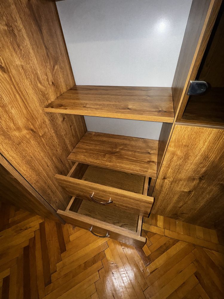 Mobila living executata pe comanda