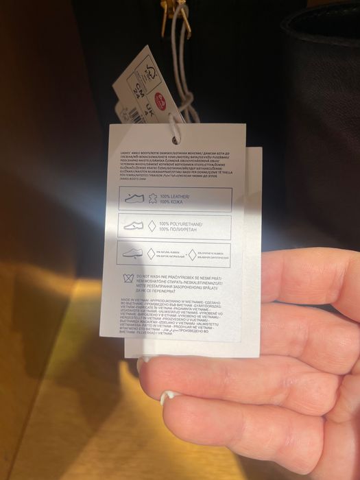 Reserved pantofii cizme 39.5