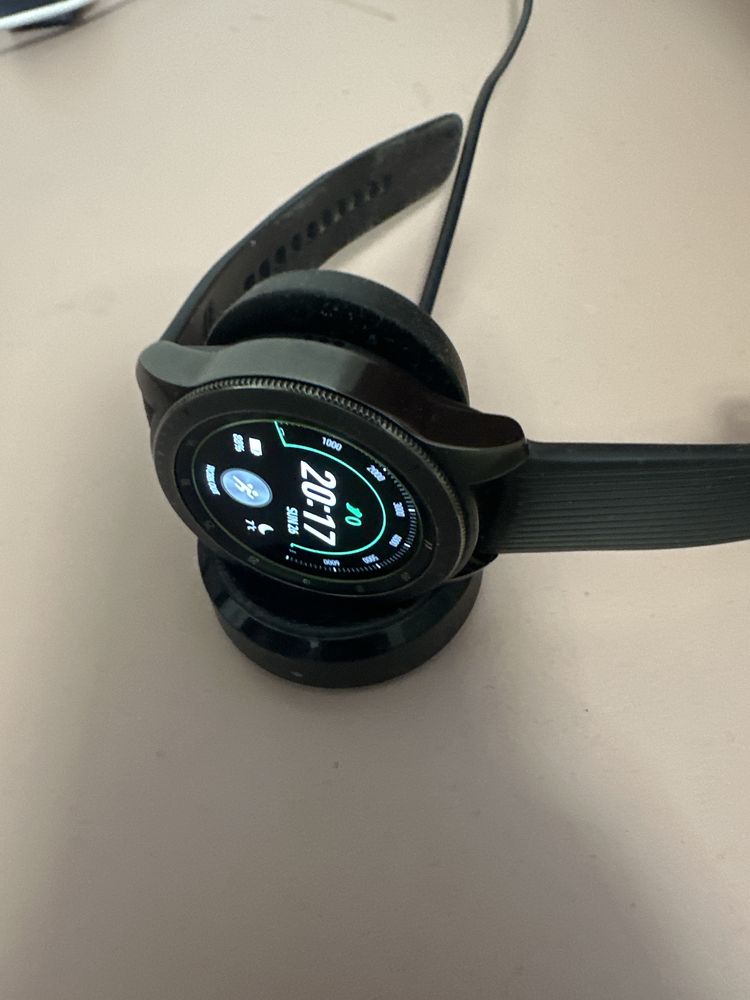 Samsung Galaxy Watch 42mm Black