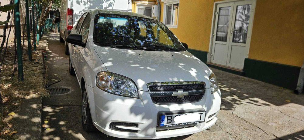 Chevrolet Aveo, ca nou, an fabricatie 2010, rulaj 32000km