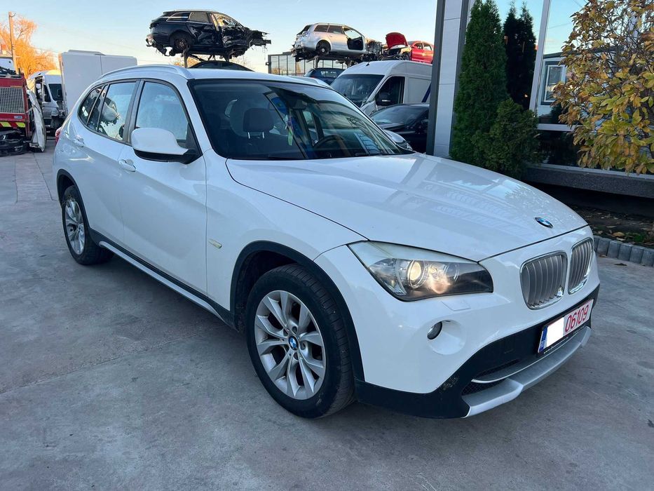 Bmw X1 2011 Avariat 2.0 diesel X-Drive Xenon Deplasabila pe roti