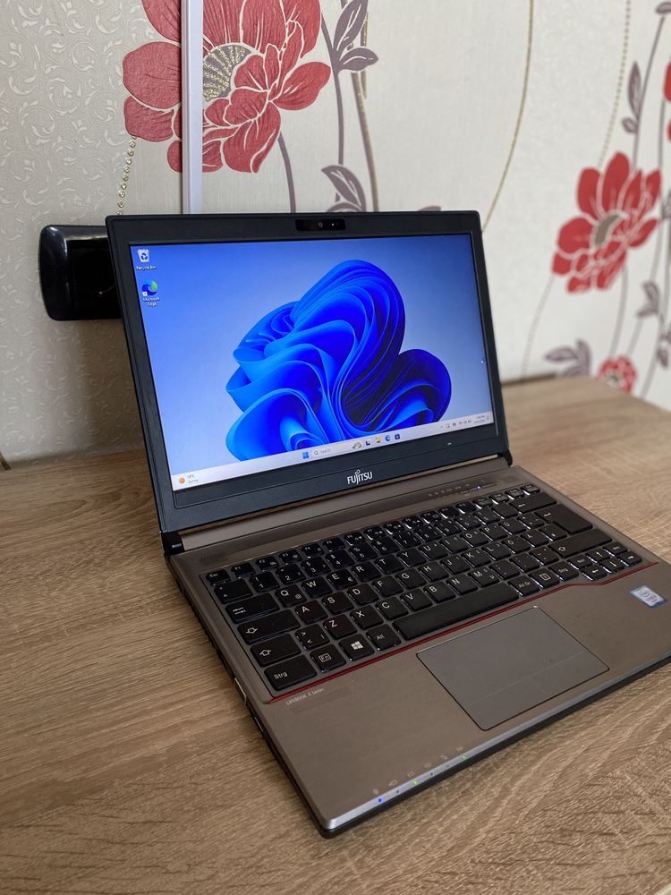 Laptop fujitsu i5