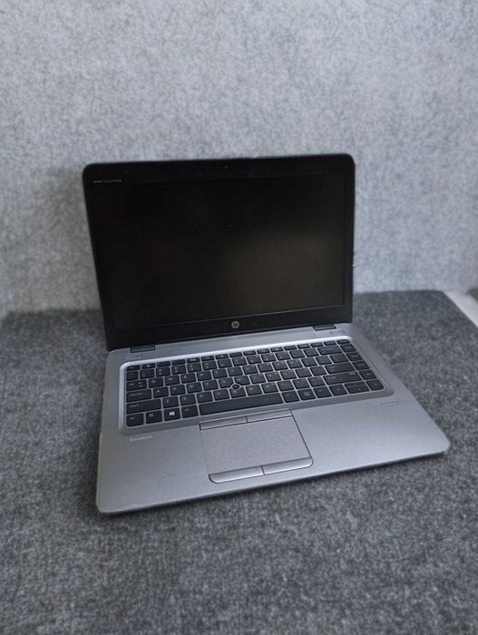 NOTEBOOK(lar) Sotiladi
- Ekran 14 FullHD (sensor)
- Otpechatka face ID