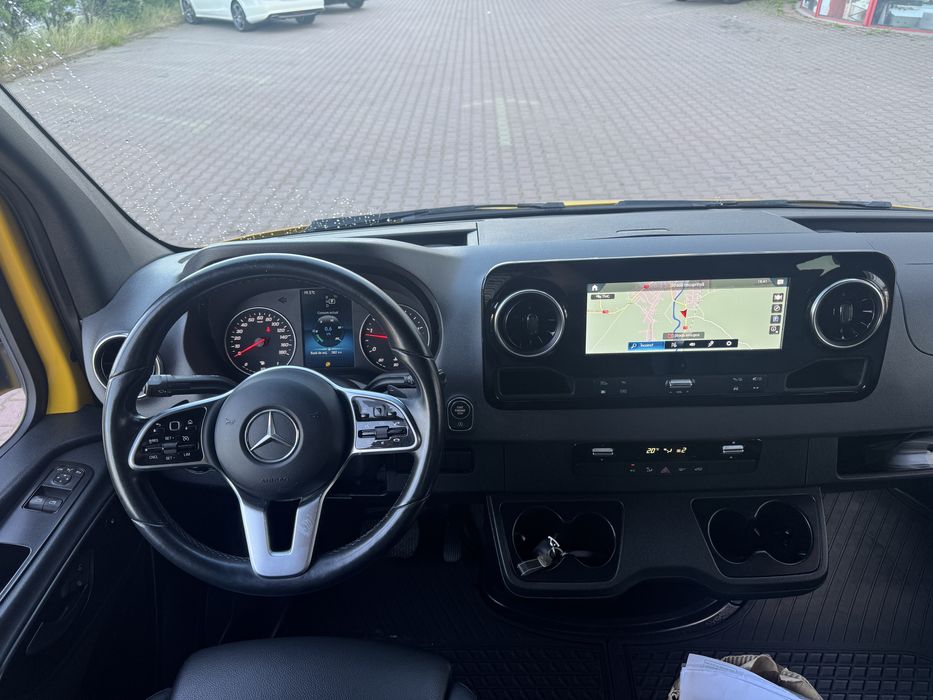 Mercedes sprinter mediu 2022 Automat